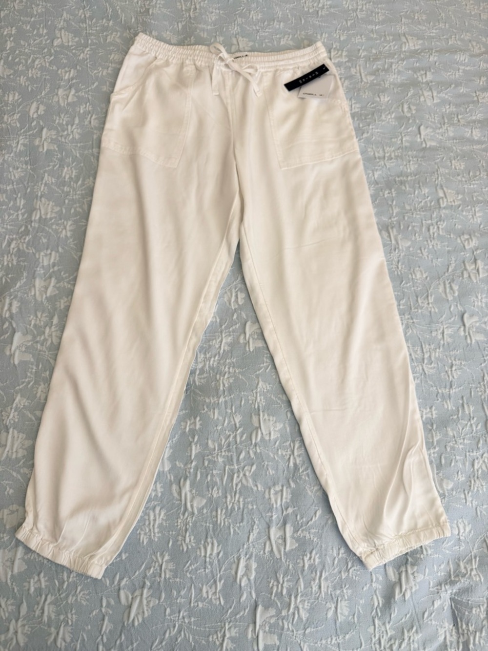 NWT O’Neil White Drawstring Pants
